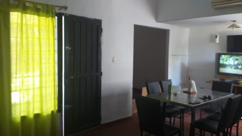 CASA EN VENTA 2 DORM B CENTRO AMERICA