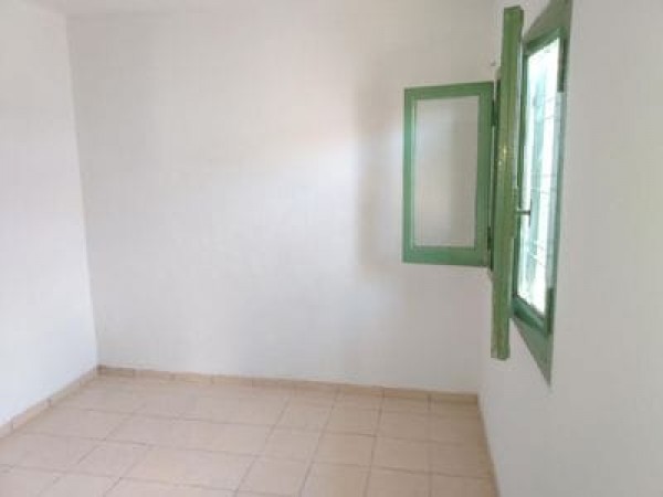 CASA EN VENTA BARRIO JOSE HERNANDEZ, 3 DORM.OPORTUNIDAD DE INVERSION!!!!