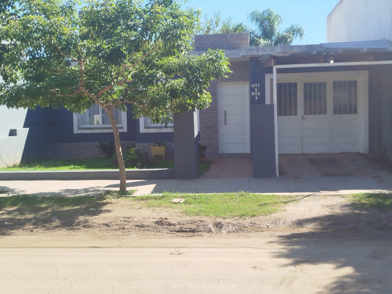 CASA EN VENTA 3DORM. B° SILOE VILLA ESQUIU!!!!