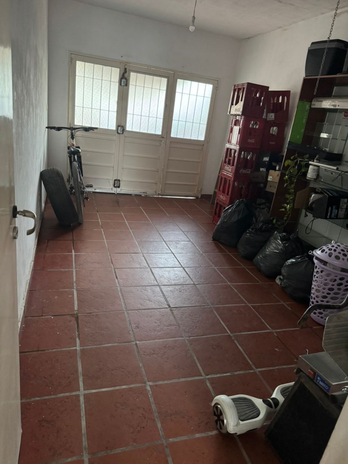 CASA EN VENTA 3DORM. B° SILOE VILLA ESQUIU!!!!