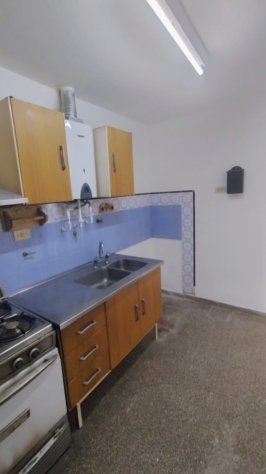 CASA + DPTO EN VENTA EN B° YOFRE NORTE, APTA CREDITO. EXCELENTE UBICACION Y OPORTUNIDAD!!!!!
