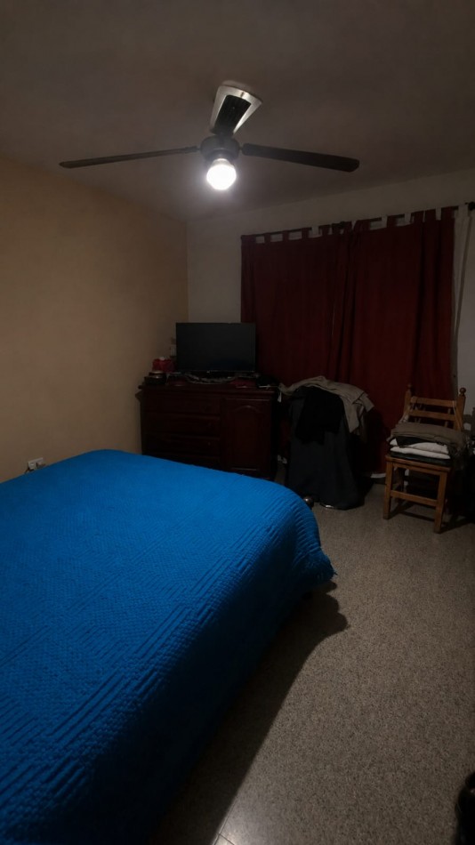 CASA EN VENTA + DPTO CON RENTA EN B° AMPL. 1 DE MAYO!!!!!