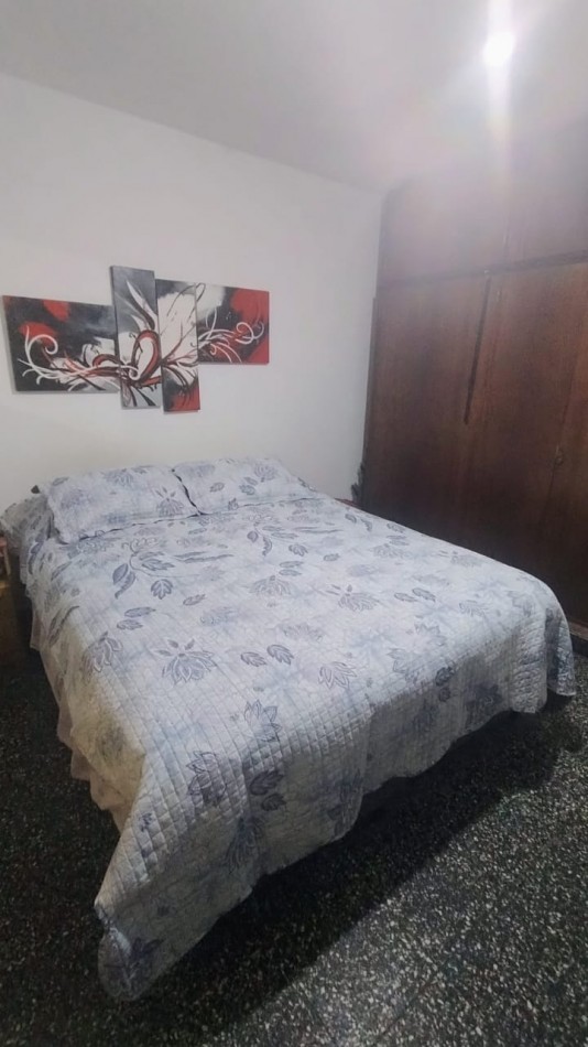 ALQUILO CASA 2 DORM. A METROS DE BULNES!!!