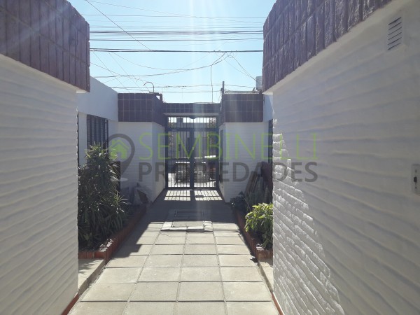 DPTO EN VENTA PLANTA BAJA 2 DORM. EN ALTO ALBERDI