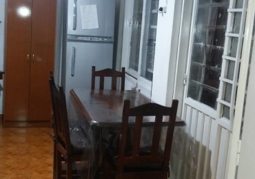 SE VENDE CASA DE 3 DORM. BARRIO GRAL SAVIO