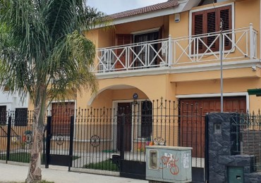 HERMOSA CASA A LA VENTA 3DORM, PILETA EXCELENTE OPORTUNIDAD!!!!